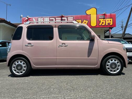 自社ローン実績１０００台以上！全国配車可能☆整備工場完備☆女性スタッフ対応☆全国故障対応